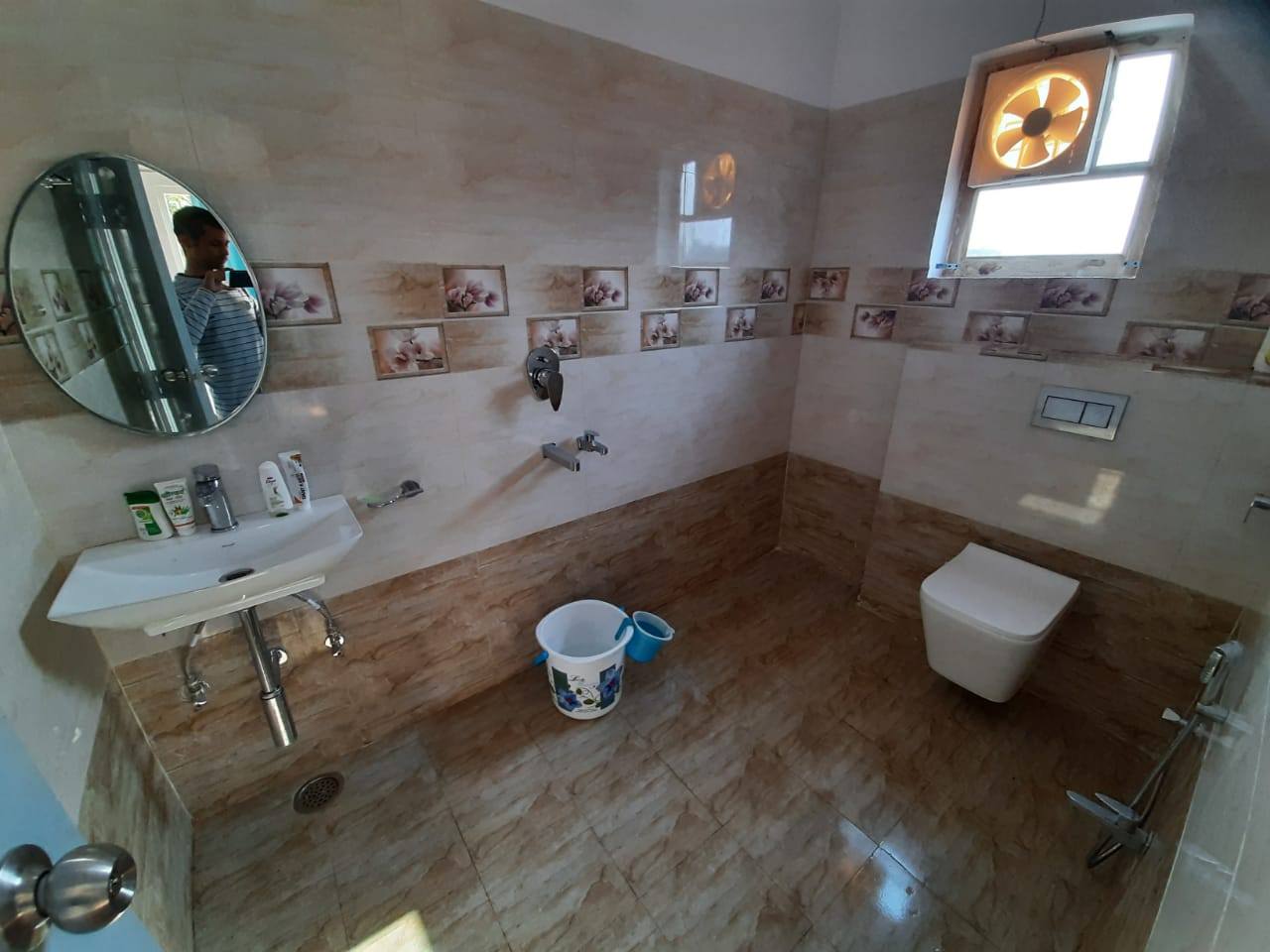 2 BHK Independent House in Lucknow, Uttar Pradesh